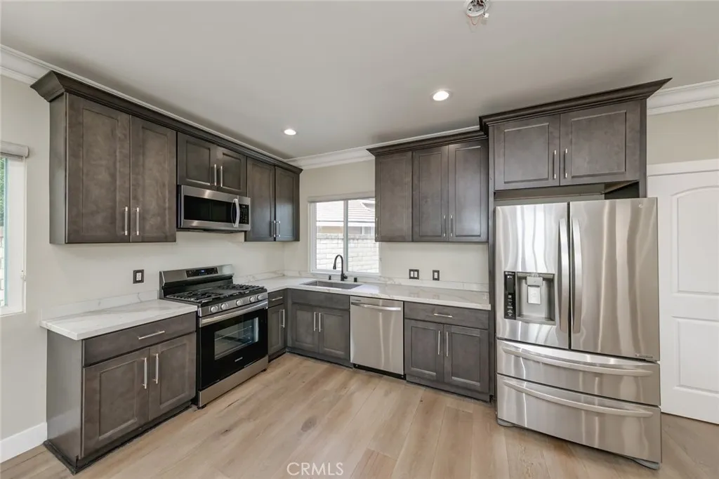 15816 La Pena, La Mirada, California 90638 home-pic-47